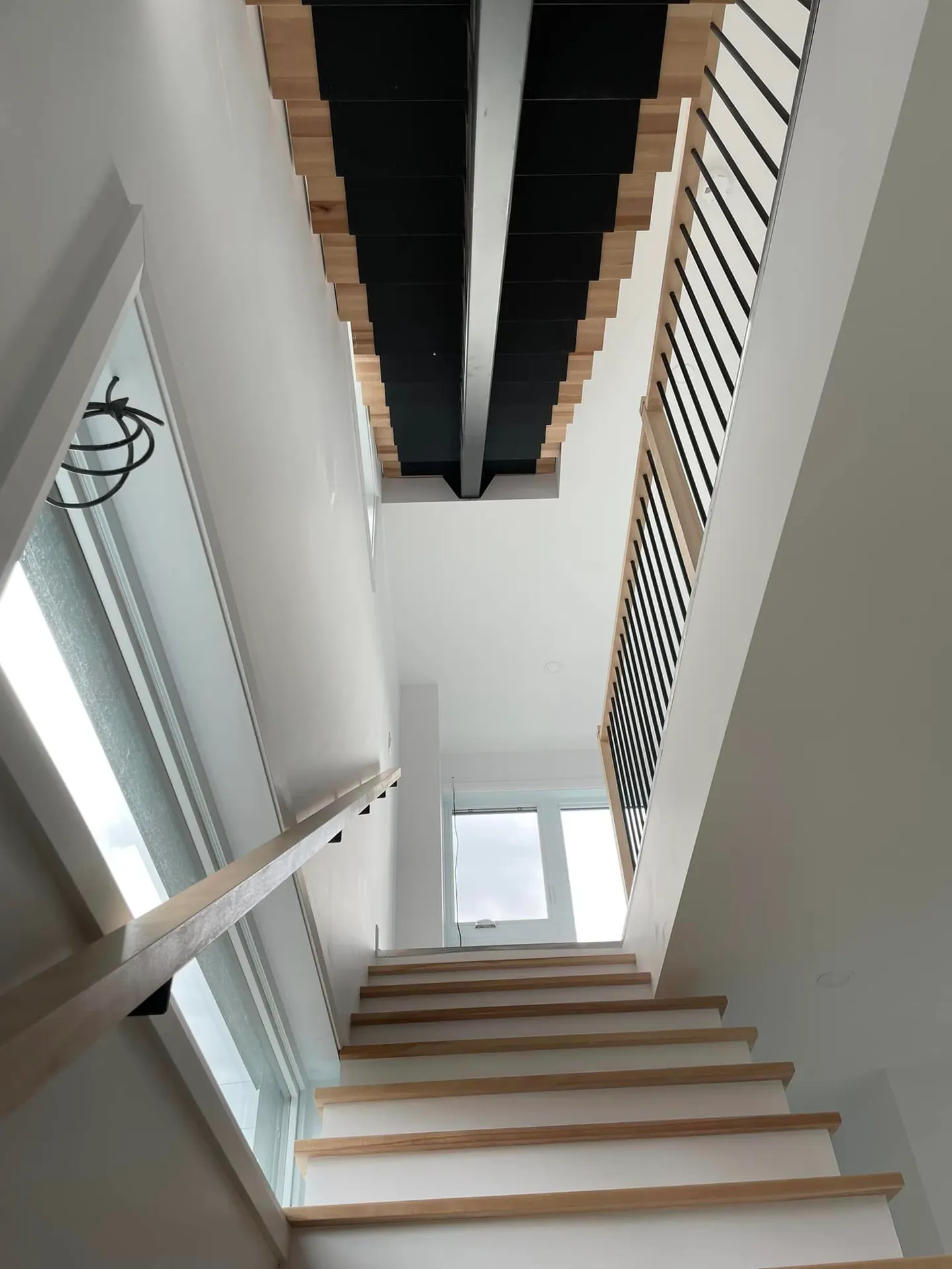 Rénovation de escalier par Teck-home Rénovation de escalier par Teck-home
