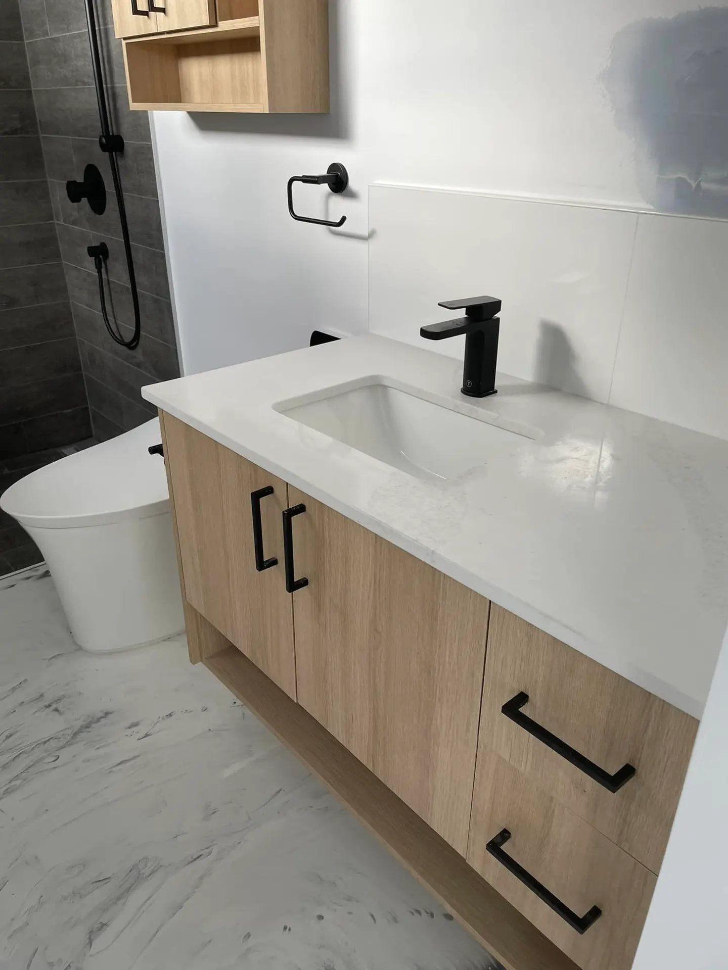 Rénovation de salle de bain par Teck-home Rénovation de salle de bain par Teck-home